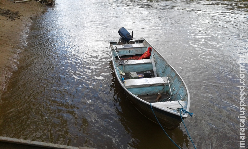 Polícia Militar Ambiental autua dois por pesca ilegal e apreende barco, motor, pescado e petrechos de pesca