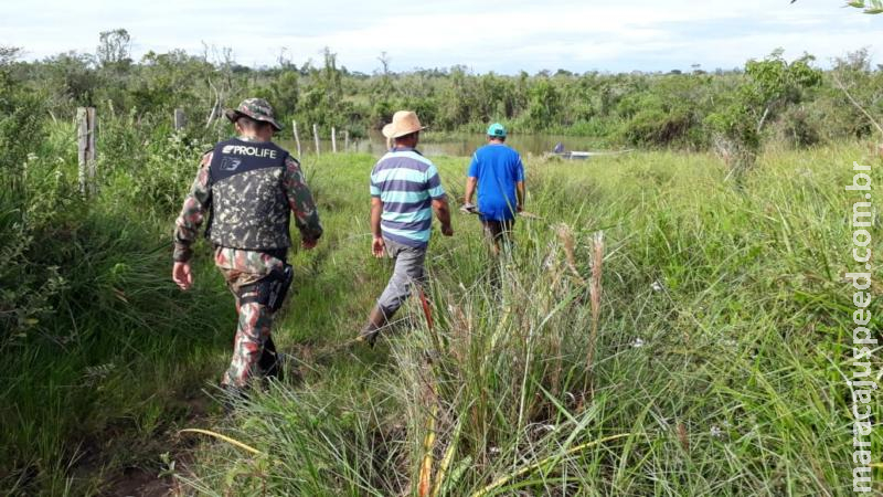 Polícia Militar Ambiental prende dois pescadores que tentam fugir por pescar com redes