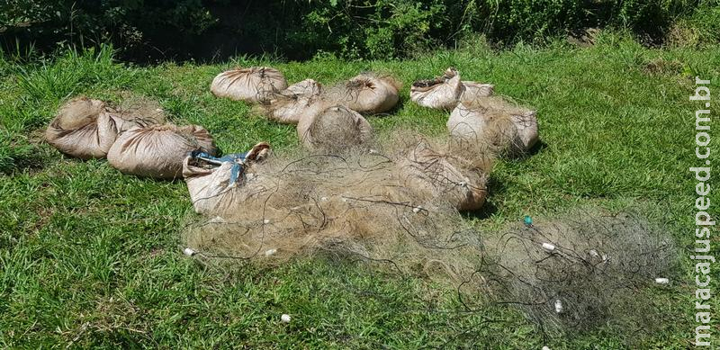 Polícia Militar Ambiental prende mineiro pescando com 1,5 km de redes ilegais e apreende 35 kg de pescado, barco e motor de popa Polícia Militar Ambiental prende mineiro pescando com 1,5 km de redes ilegais e apreende 35 kg de pescado, barco e motor de popa