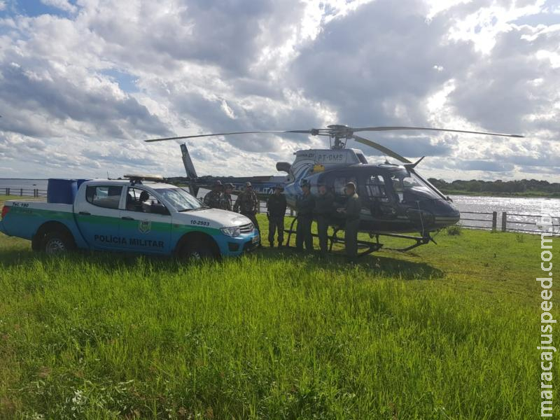Polícia Militar Ambiental realiza operação preventiva à pesca predatória com 270 policiais, helicóptero, 15 lanchas, barcos e já prendeu sete pescadores Polícia Militar Ambiental realiza operação preventiva à pesca predatória com 270 policiais, helicóptero, 15 lanchas, barcos e já prendeu sete pescadores