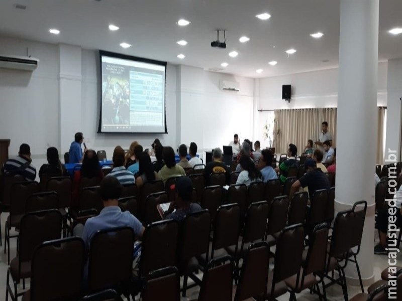 Polícia Rodoviária Federal realiza leilão de veículos apreendidos nos pátios Polícia Rodoviária Federal realiza leilão de veículos apreendidos nos pátios