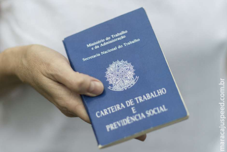 Previdência: Reforma deve estabilizar dívida pública em 2023 Previdência: Reforma deve estabilizar dívida pública em 2023