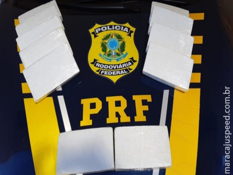 PRF apreende 11 kg de cocaína em Sidrolândia, traficante afirmou que pegou veículo com a droga em Maracaju PRF apreende 11 kg de cocaína em Sidrolândia, traficante afirmou que pegou veículo com a droga em Maracaju