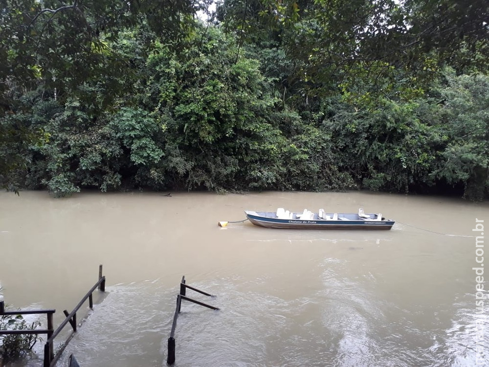 Rios de Bonito estão turvos após chuvas; secretário diz que Rios de Bonito estão turvos após chuvas; secretário diz que