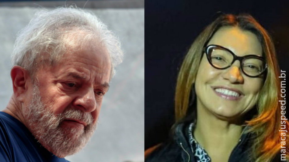 Após anúncio de namoro, Lula já usa aliança de compromisso Após anúncio de namoro, Lula já usa aliança de compromisso