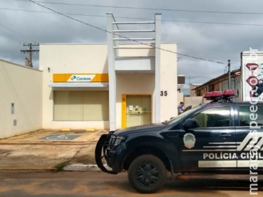 Assaltante rende funcionários e rouba dinheiro de agência dos Correios