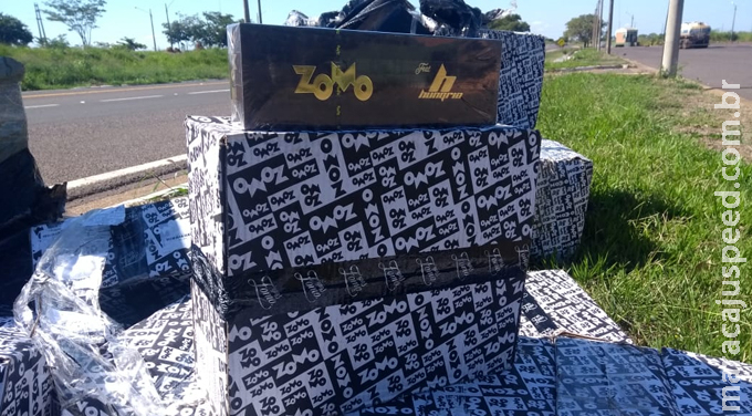 Casal que seguia para São Paulo com mercadorias contrabandeadas do Paraguai foram detidos pelo DOF Casal que seguia para São Paulo com mercadorias contrabandeadas do Paraguai foram detidos pelo DOF