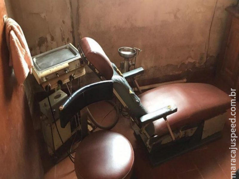 Consultório odontológico funcionava sem higiene alguma na casa de idosa Consultório odontológico funcionava sem higiene alguma na casa de idosa