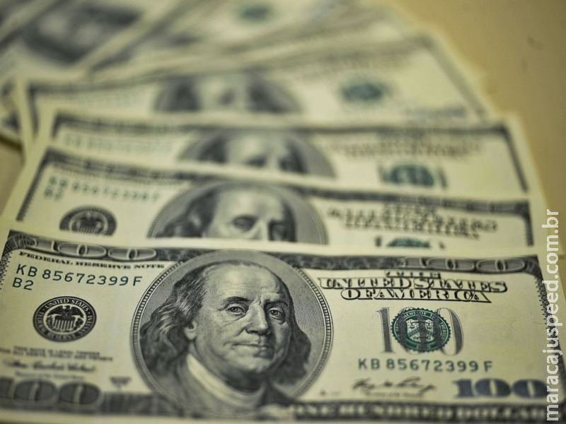 Contas externas têm saldo negativo de US$ 62 milhões em abril Contas externas têm saldo negativo de US$ 62 milhões em abril