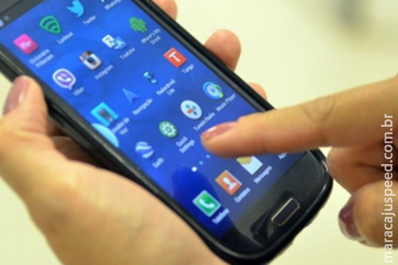 Estudantes podem renegociar Fies com Banco do Brasil pelo celular Estudantes podem renegociar Fies com Banco do Brasil pelo celular