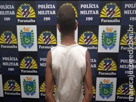 Homem é preso após espancar cachorro porque cruzou com cadela em MS 