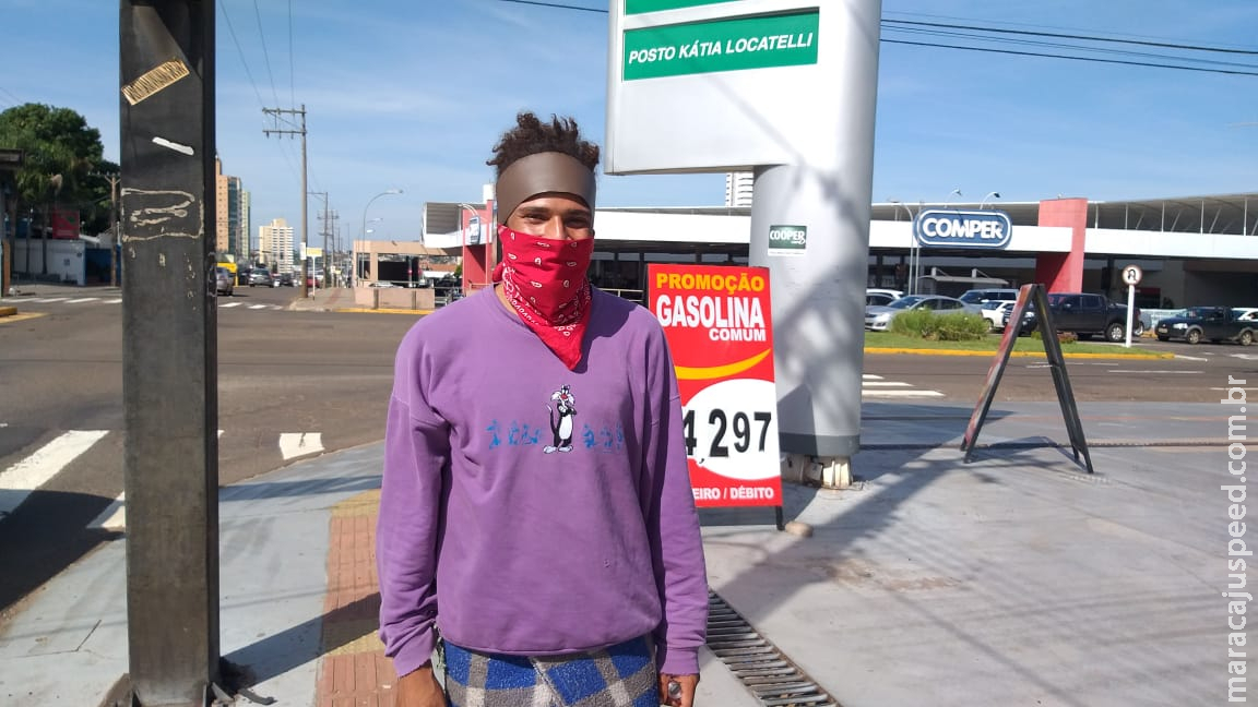 "Mascarado" alega que é agressivo porque vê vultos e ouve vozes