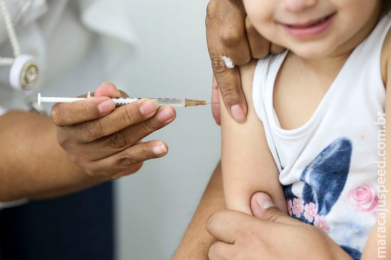 Ministério da Saúde prepara campanha de vacinação contra sarampo Ministério da Saúde prepara campanha de vacinação contra sarampo