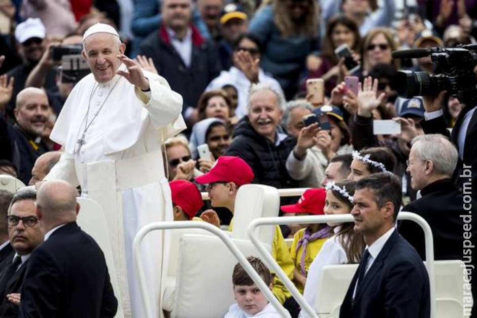 Papa envia carta a Lula: "não desanime e confie em Deus"