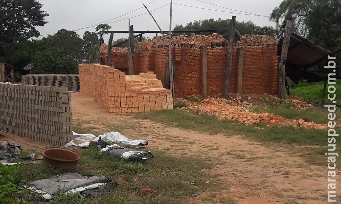 Polícia Militar Ambiental fecha olaria ilegal e autua proprietário em R$ 5 mil Polícia Militar Ambiental fecha olaria ilegal e autua proprietário em R$ 5 mil