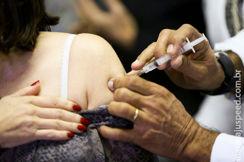 Postos de saúde abrem hoje para Dia D de vacinação contra gripe Postos de saúde abrem hoje para Dia D de vacinação contra gripe