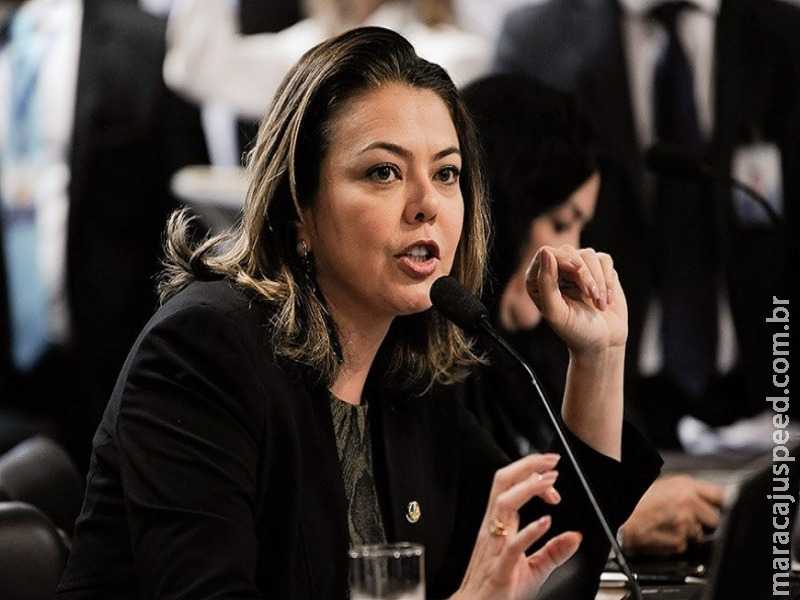 Premiação esportiva com dinheiro público deve ser igual para homens e mulheres Premiação esportiva com dinheiro público deve ser igual para homens e mulheres