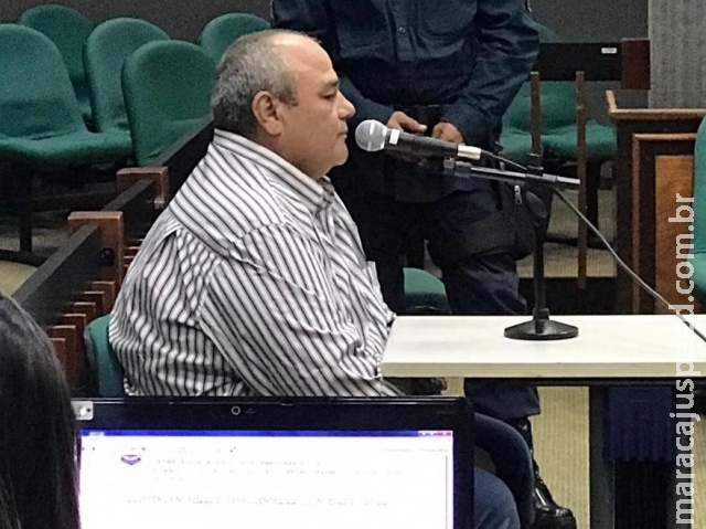 Réu por morte de gestante nega ser dono do chinelo que o liga ao crime Réu por morte de gestante nega ser dono do chinelo que o liga ao crime