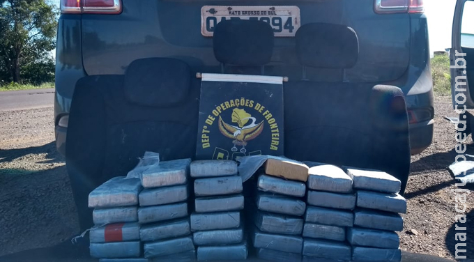 Veículo carregado com quase quarenta quilos de uma substância aparentando ser cocaína foi apreendido pelo DOF na região de Eldorado Veículo carregado com quase quarenta quilos de uma substância aparentando ser cocaína foi apreendido pelo DOF na região de Eldorado