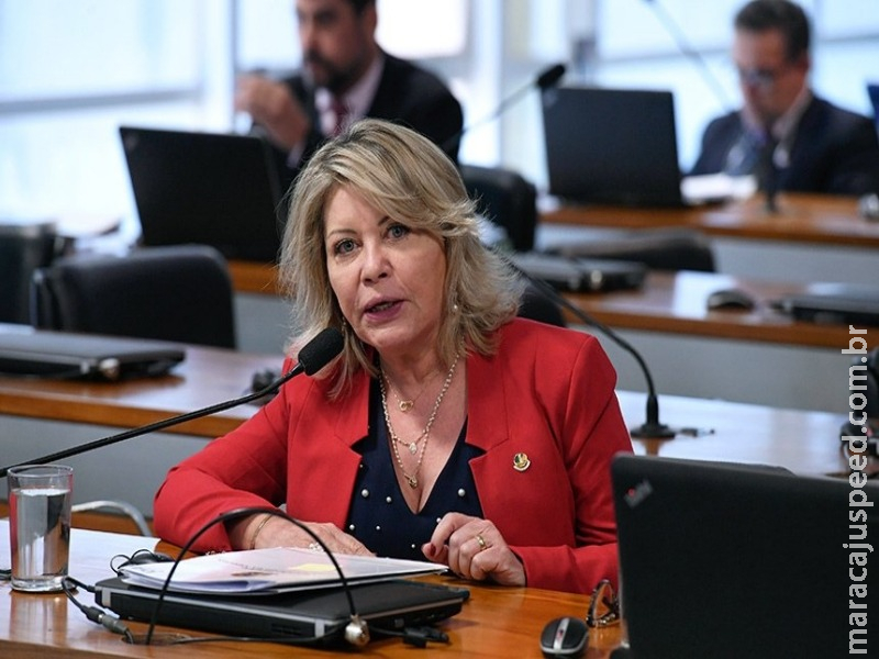 Aprovada possibilidade de mãe suspender licença em caso de internação do bebê Aprovada possibilidade de mãe suspender licença em caso de internação do bebê