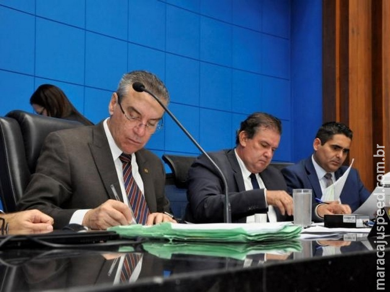 Aprovado projeto que busca divulgar direitos de quem tem câncer Aprovado projeto que busca divulgar direitos de quem tem câncer