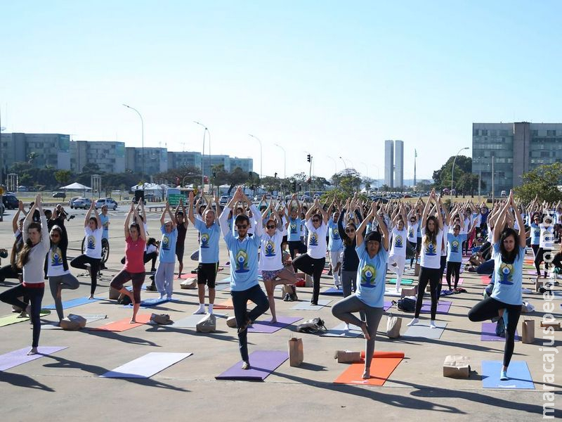 Brasília comemora o Dia Internacional da Ioga Brasília comemora o Dia Internacional da Ioga
