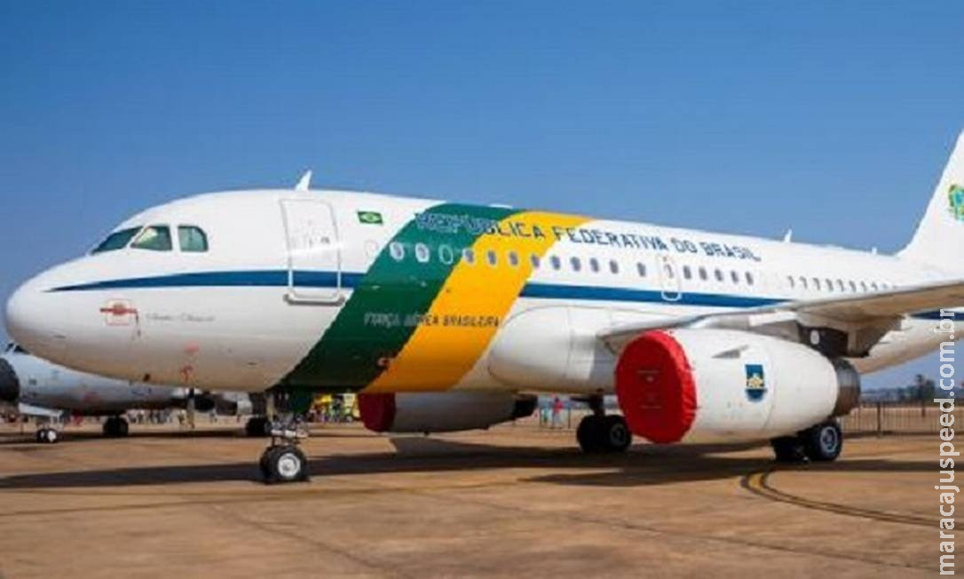 CÂMARA COBRA GOVERNO SOBRE AVIÃO COM COCAÍNA