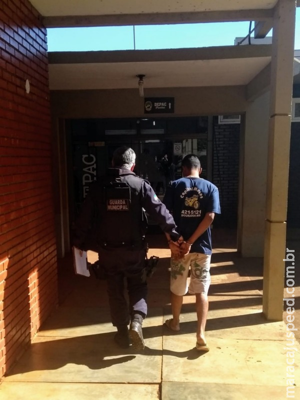 Com "crise" de ciúmes foragido da justiça agride esposa e vai preso