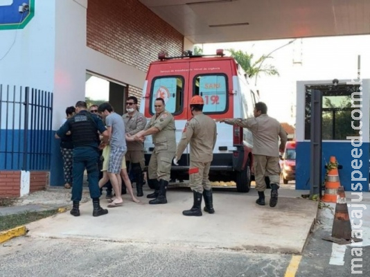 Depois de 1 hora de reanimação, morre bebê vítima de afogamento Depois de 1 hora de reanimação, morre bebê vítima de afogamento