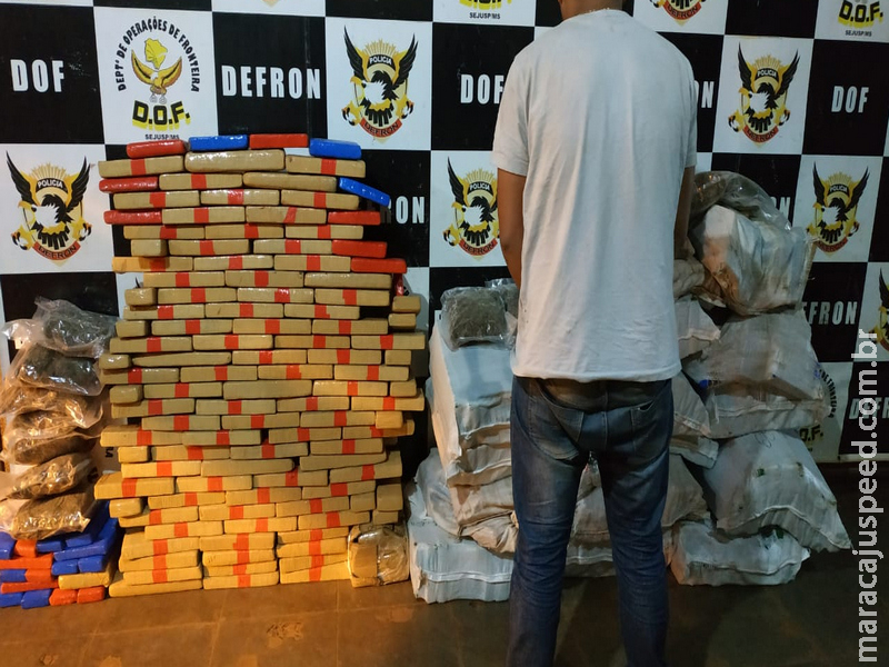 DOF apreende 425 quilos de maconha e 10 quilos de skank em perseguição tática onde um dos veículos foi pego em Maracaju DOF apreende 425 quilos de maconha e 10 quilos de skank em perseguição tática onde um dos veículos foi pego em Maracaju