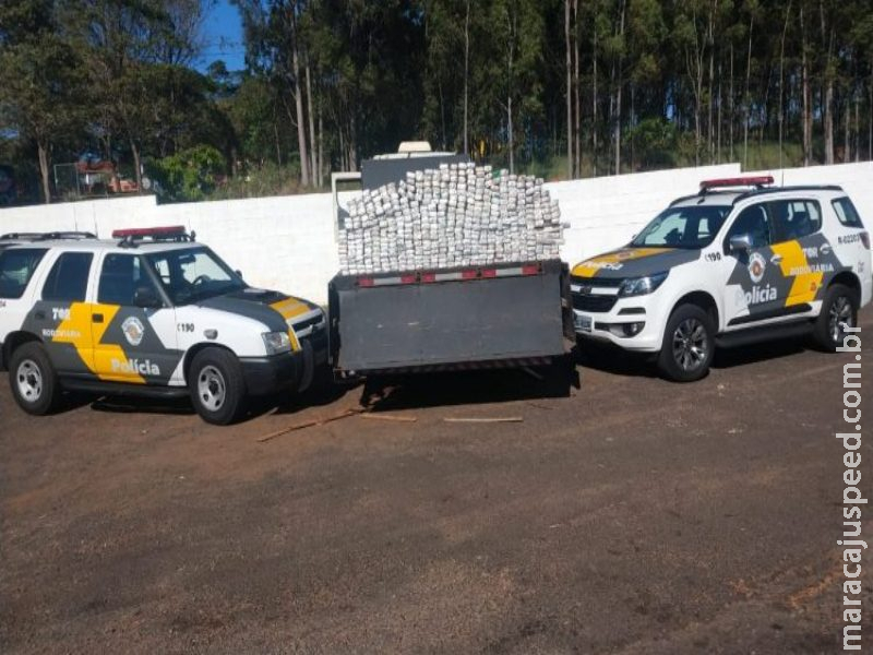 Dupla de MS é presa em São Paulo transportando 630 quilos de maconha Dupla de MS é presa em São Paulo transportando 630 quilos de maconha