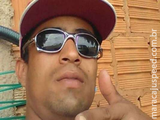 Jovem morre horas após acidente de moto Jovem morre horas após acidente de moto