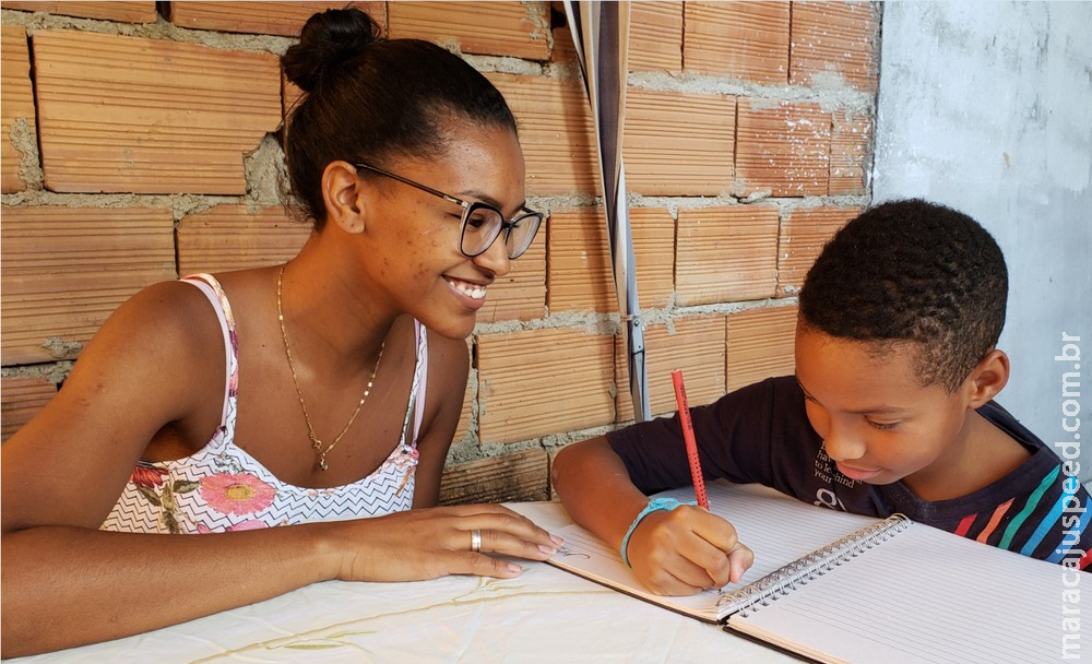 Jovens são os mais afetados pela piora do mercado de trabalho e comprometem futuro da Previdência Jovens são os mais afetados pela piora do mercado de trabalho e comprometem futuro da Previdência