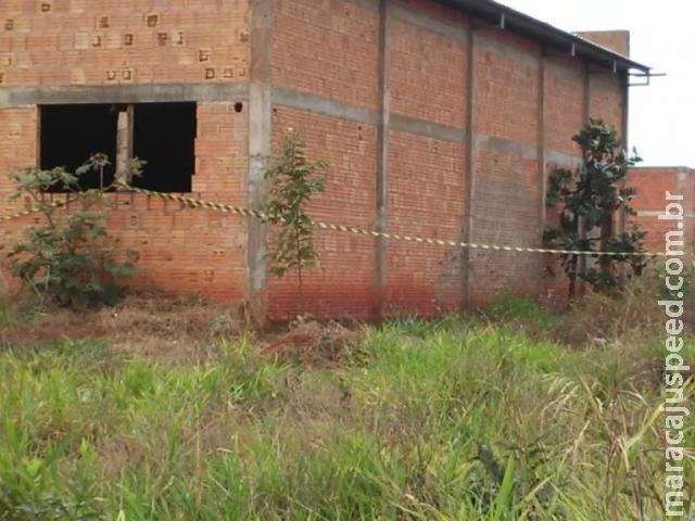 Juiz manda interditar 120 casas construídas em área da reforma agrária