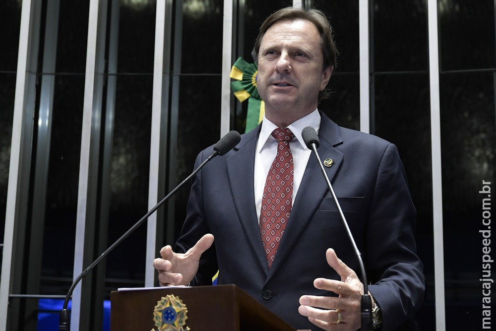 Justiça do DF autoriza senador em prisão domiciliar a passar férias no Caribe Justiça do DF autoriza senador em prisão domiciliar a passar férias no Caribe