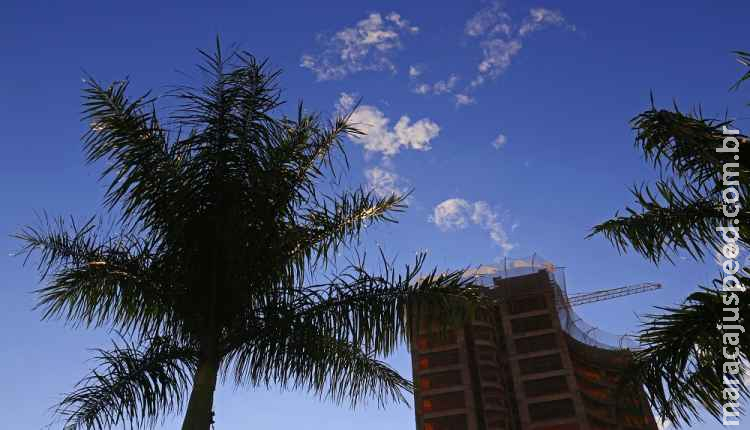 Manhãs frias e tardes aquecidas: sexta amanhece com 12°C, mas máxima será de 31°C