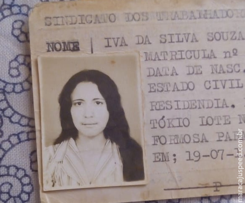 Mulher de 63 anos resgatada de cárcere privado é mantida em abrigo e passa por exames médicos Mulher de 63 anos resgatada de cárcere privado é mantida em abrigo e passa por exames médicos