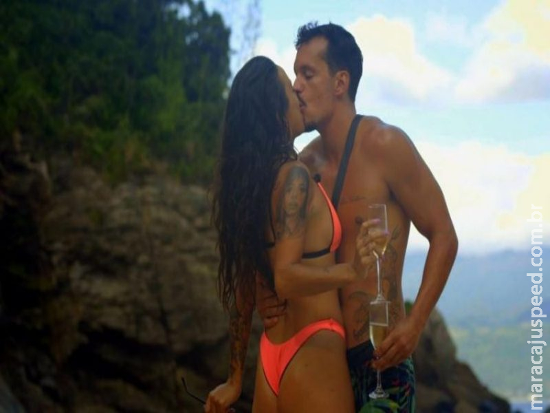 Pedro beija geral e é expulso do De Férias com o Ex após confusão 