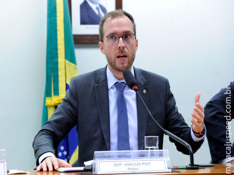 Projeto permite bombas de autosserviço em postos de combustíveis Projeto permite bombas de autosserviço em postos de combustíveis