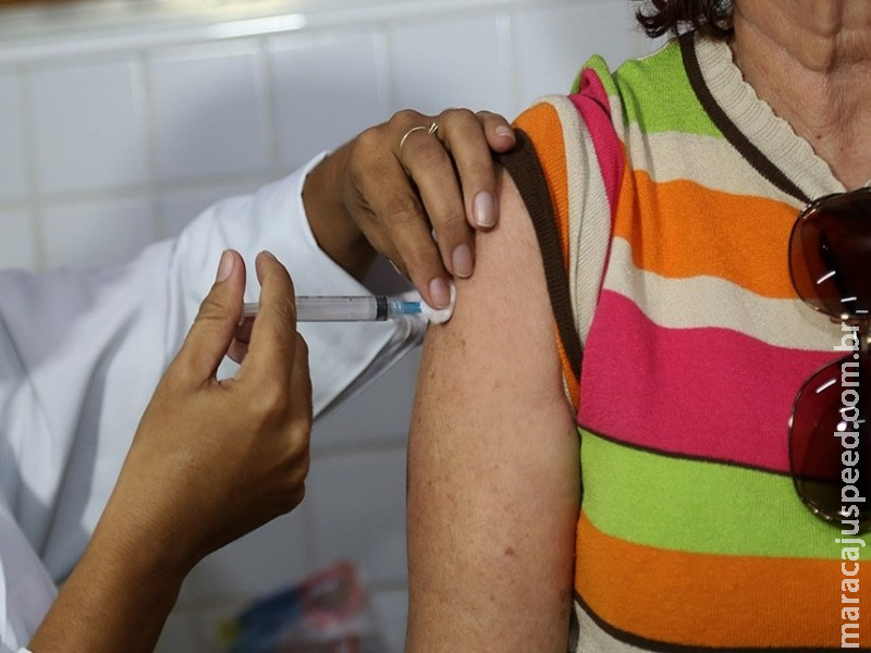 Projeto prevê dedução de despesas com vacinas no Imposto de Renda