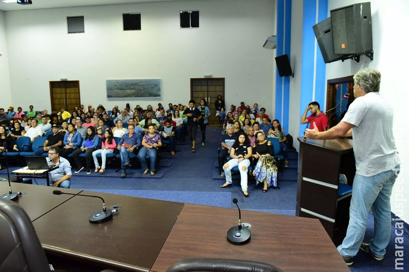 Público maracajuense assiste ao longa de David Cardoso gravado aqui no município