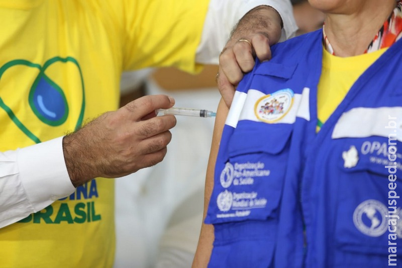 Vacina é a forma mais eficaz de se proteger de doenças infecciosas Vacina é a forma mais eficaz de se proteger de doenças infecciosas