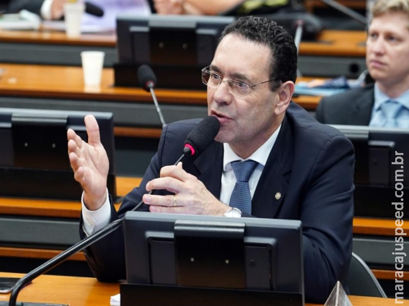 Ciência e Tecnologia rejeita cobrança de ligação telefônica por chamada Ciência e Tecnologia rejeita cobrança de ligação telefônica por chamada