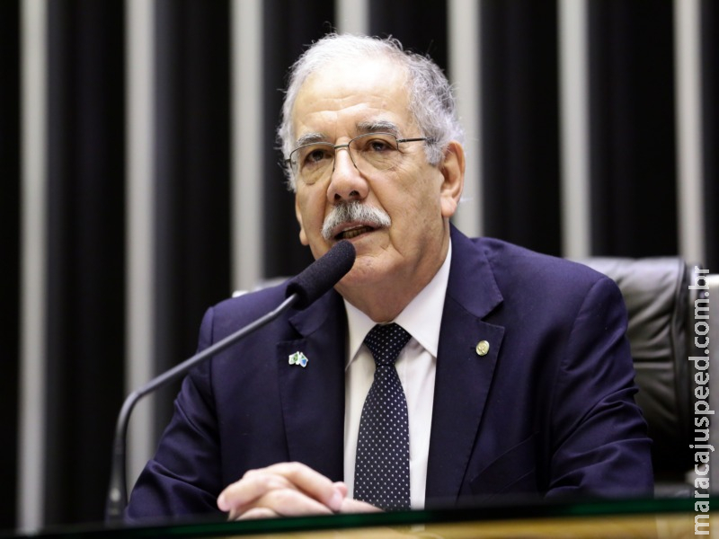 Comissão aprova advertência em bula para atleta consultar lista de doping Comissão aprova advertência em bula para atleta consultar lista de doping