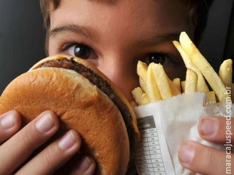 Estudo mostra que adolescentes de faixas carentes estão mais obesos Estudo mostra que adolescentes de faixas carentes estão mais obesos
