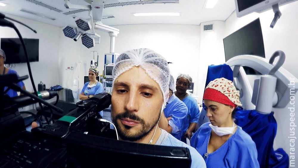 Gêmeas siamesas separadas em operação rara comemoram três anos Gêmeas siamesas separadas em operação rara comemoram três anos