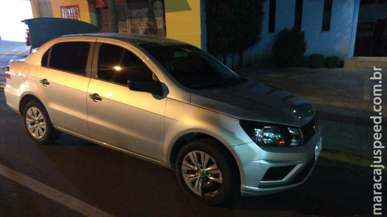Homem é preso após alugar carro para tentar trocar por droga no Paraguai Homem é preso após alugar carro para tentar trocar por droga no Paraguai