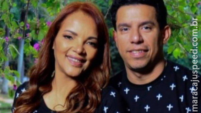 Irmã de pastor diz à polícia que viu celular da vítima na casa de Flordelis após o crime Irmã de pastor diz à polícia que viu celular da vítima na casa de Flordelis após o crime