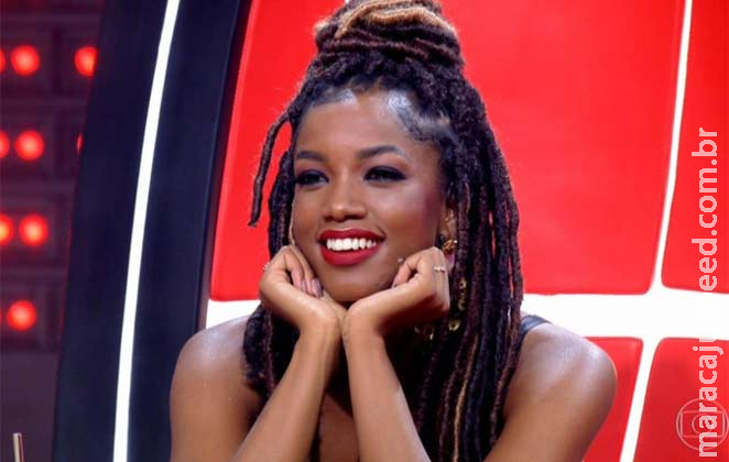 IZA vira sensação na web com estreia do ‘The Voice Brasil’ IZA vira sensação na web com estreia do ‘The Voice Brasil’