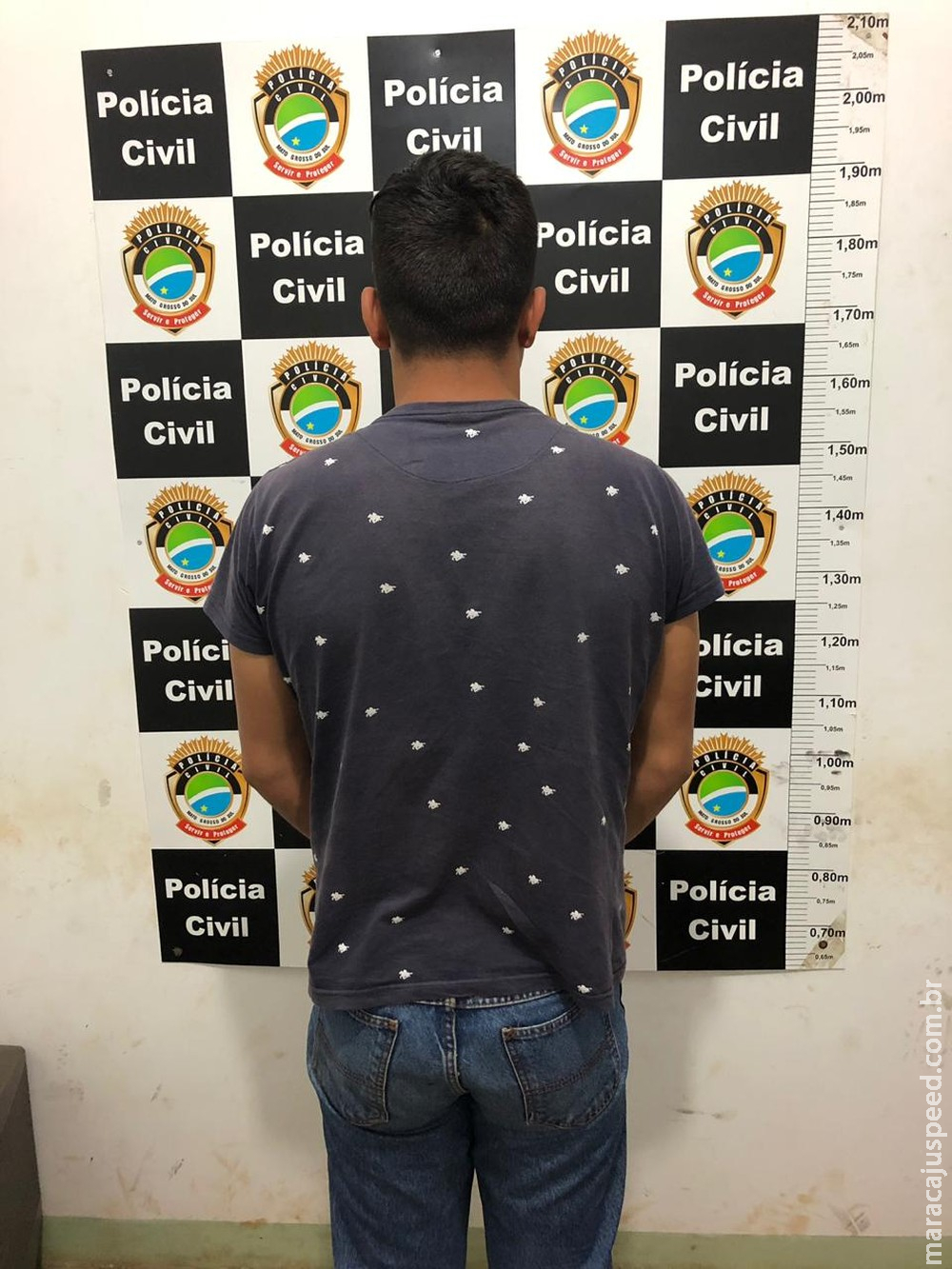 Jovem estupra e mata a facadas tia de 64 anos em MS e diz à polícia: Jovem estupra e mata a facadas tia de 64 anos em MS e diz à polícia: